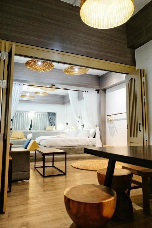 Krung Boutique Hotel Банкок Екстериор снимка