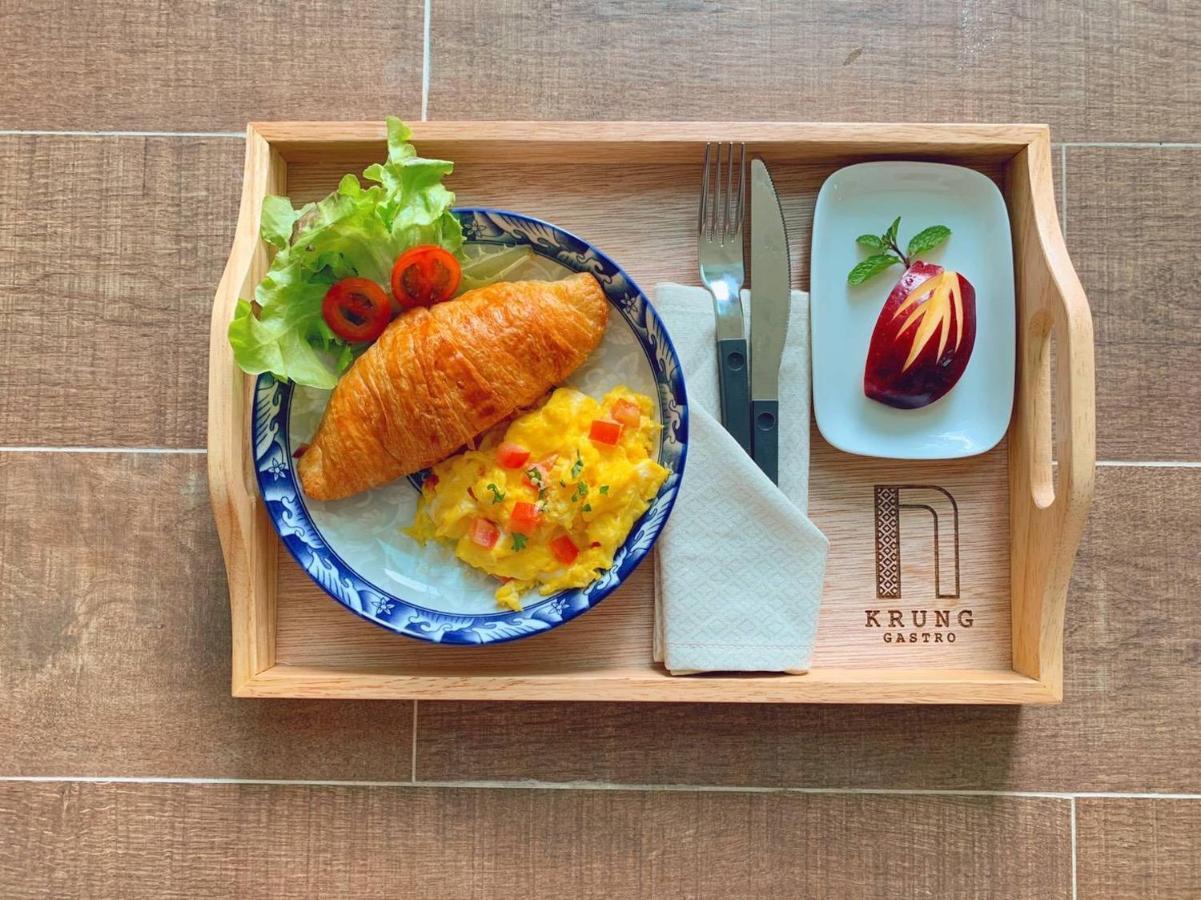 Krung Boutique Hotel Банкок Екстериор снимка