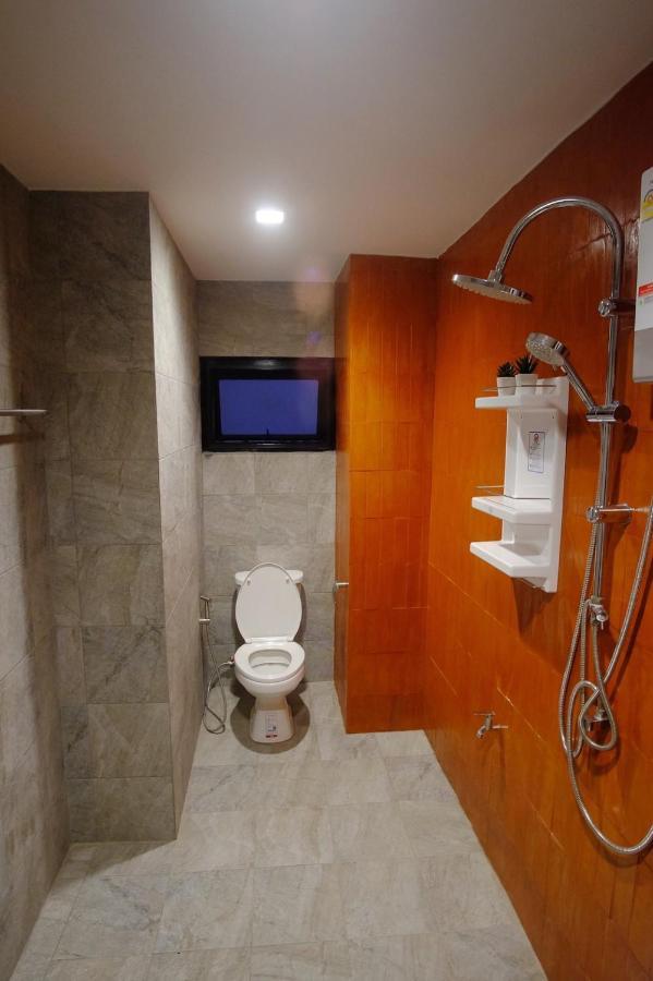 Krung Boutique Hotel Банкок Екстериор снимка