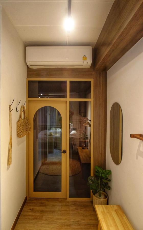 Krung Boutique Hotel Банкок Екстериор снимка
