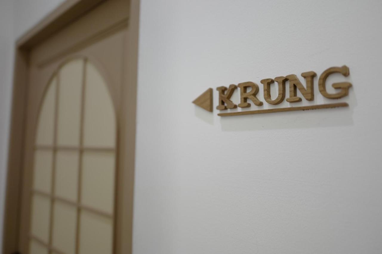 Krung Boutique Hotel Банкок Екстериор снимка