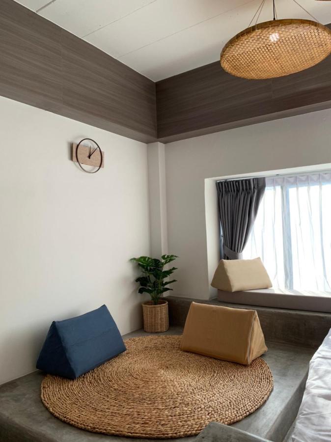 Krung Boutique Hotel Банкок Екстериор снимка
