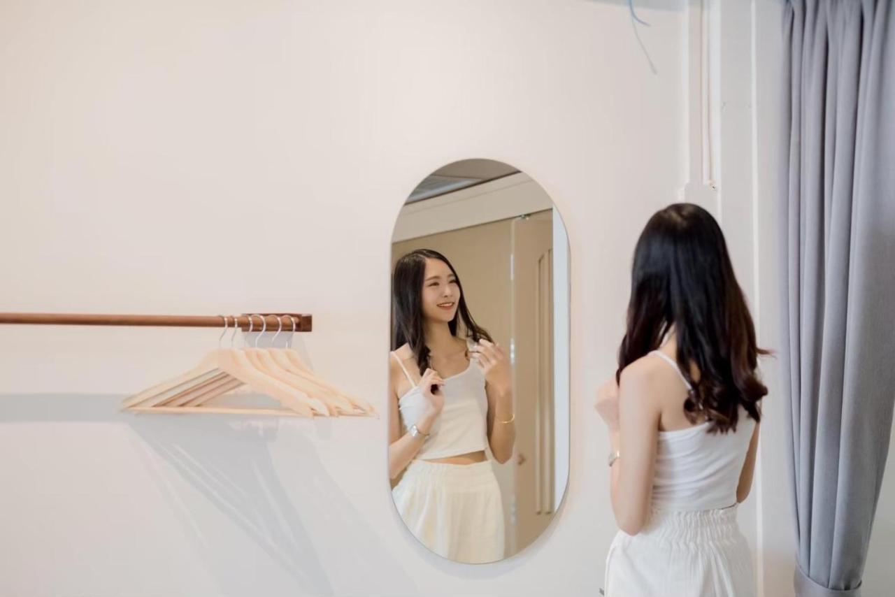 Krung Boutique Hotel Банкок Екстериор снимка